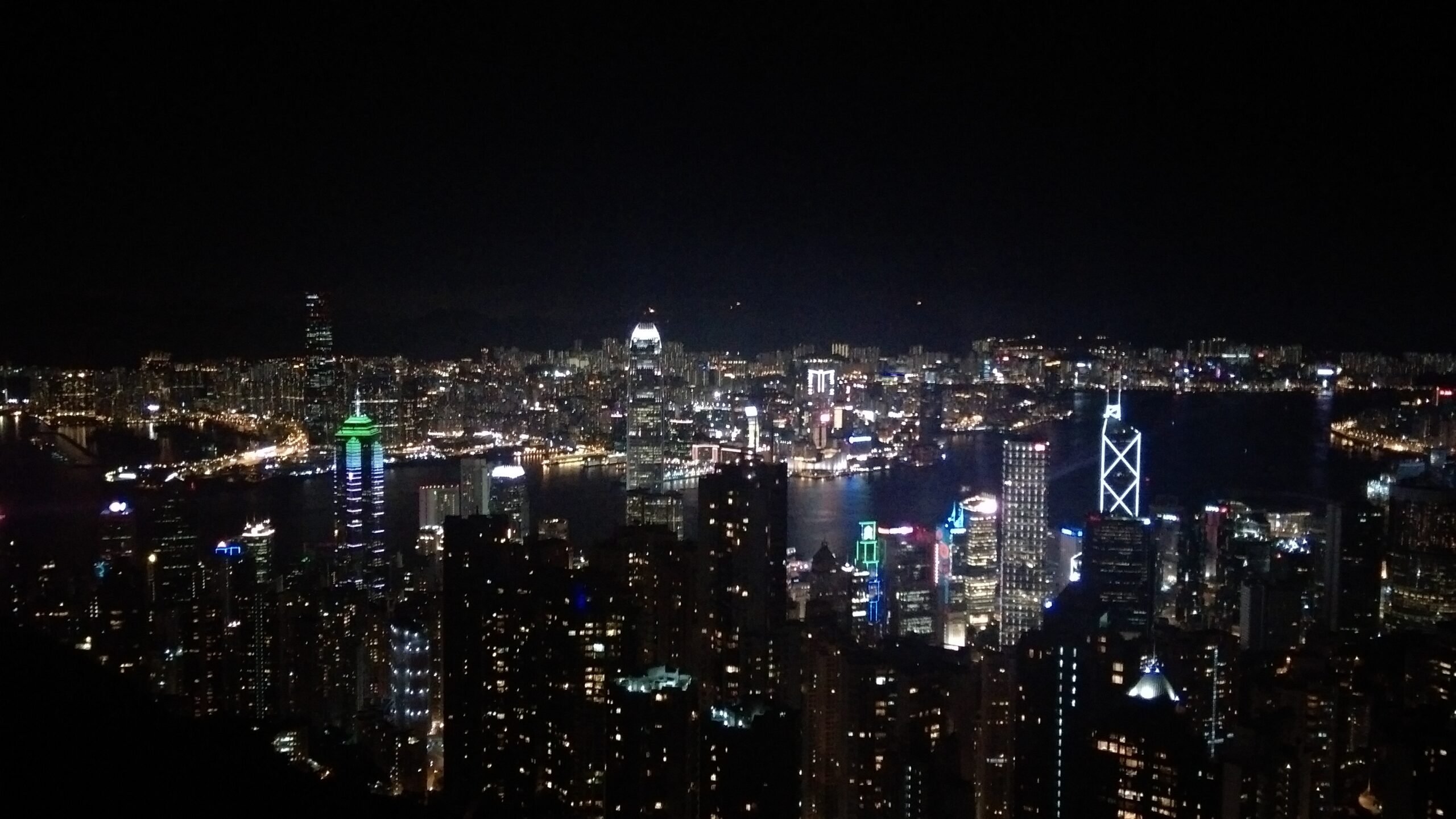 Banquet後にピークトラムで登ったビクトリアピークからの夜景 イメージ
